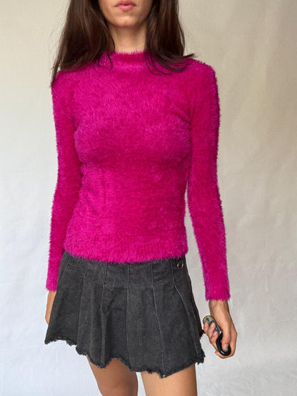 Vibrant Pink Fluffy Jumper, Y2K Style — detail