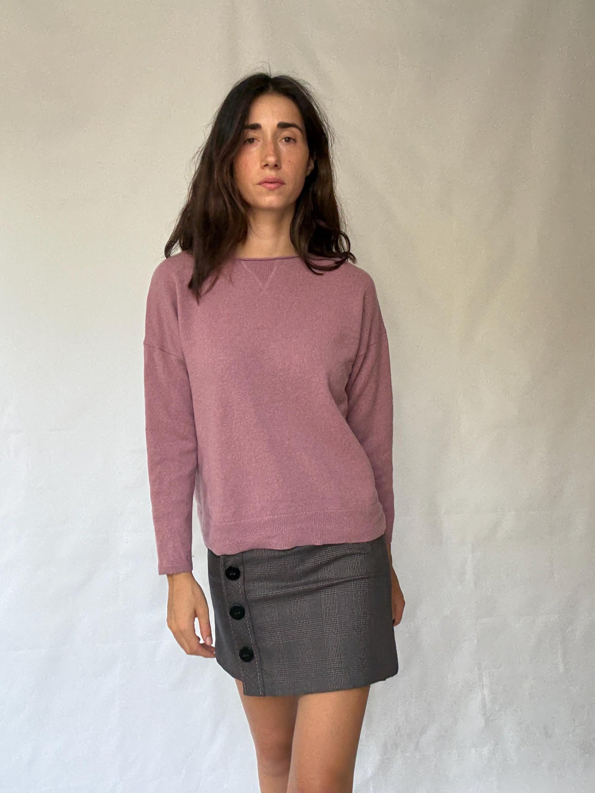 Massimo Dutti dusty pink jumper, wool cashmere blend feel, relaxed fit, ribbed cuffs and hem, minimalist chic, Size M, everyday comfort