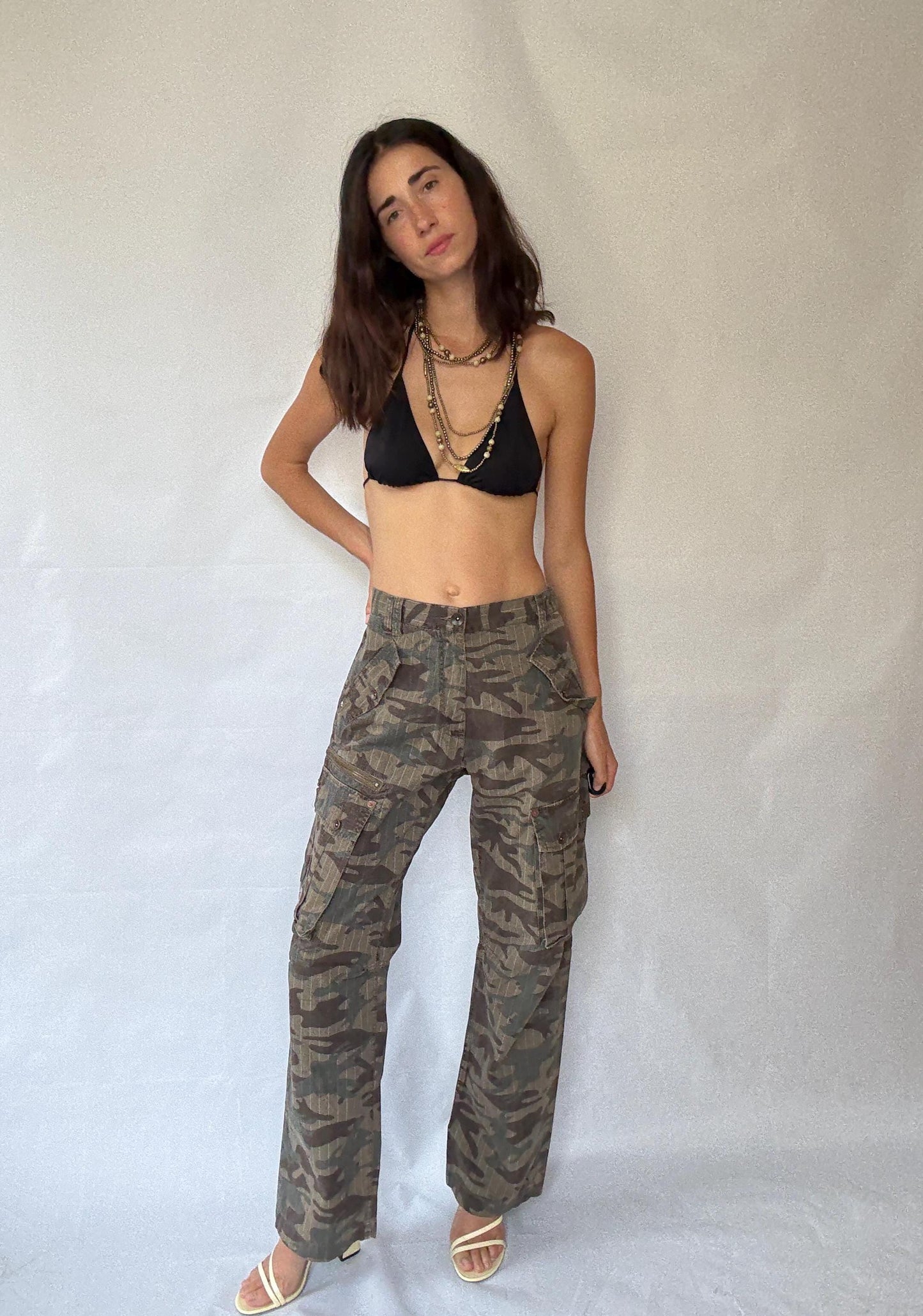 Ripcurl camo cargo pants, 100% cotton, straight leg fit, six, pocket design, y2k streetwear, US L, casual outdoor style