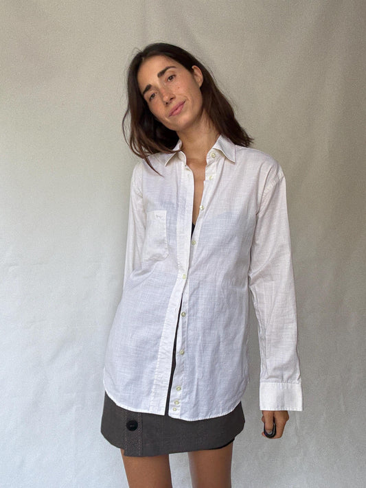 Alvo white button, up shirt, cotton feel, classic fit, button front, chest pocket detail, minimalist, US L, versatile casual or formal wear