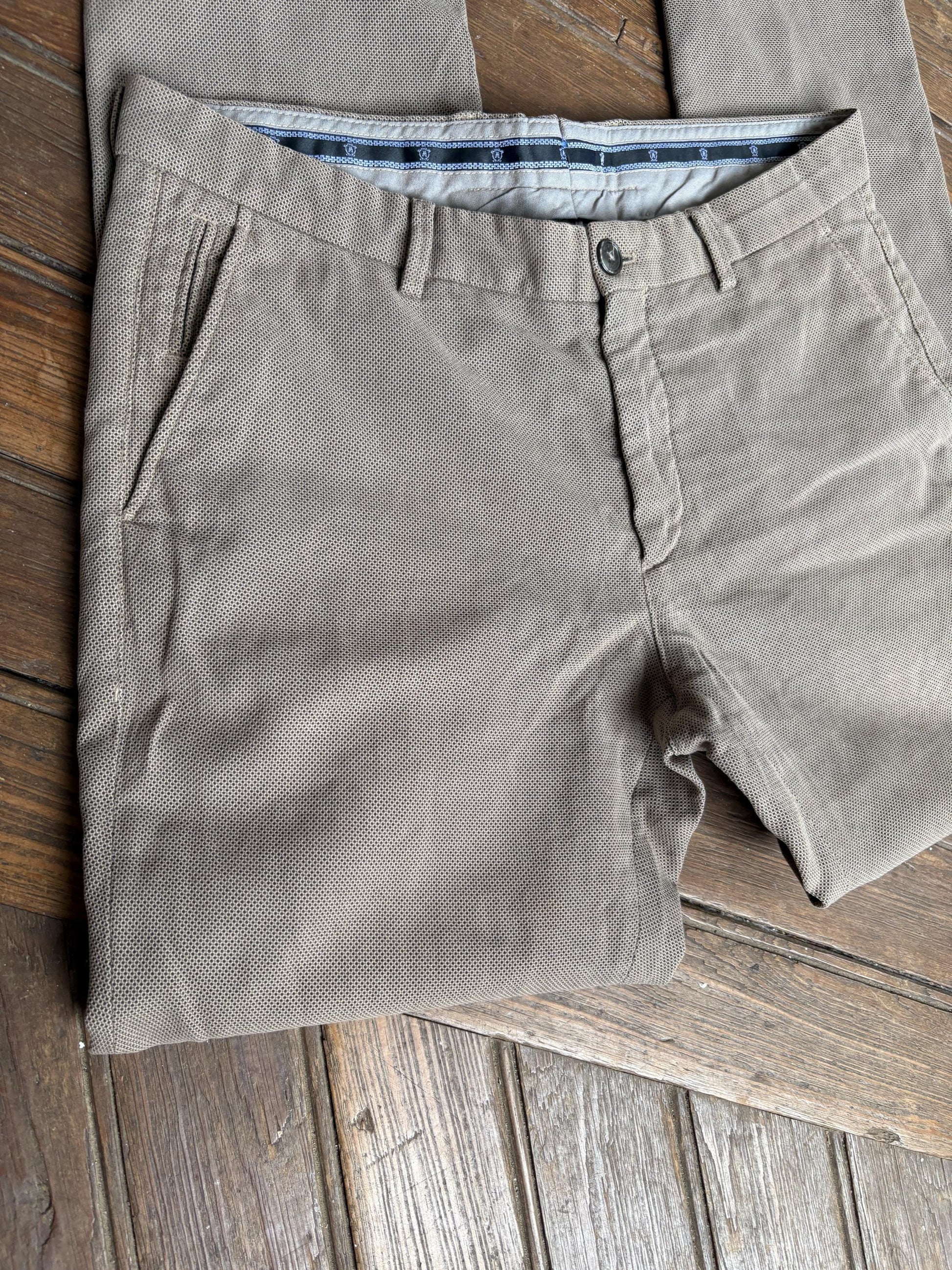 Massimo Dutti beige trousers, cotton feel, slim fit, button closure with zip fly, minimalist chic, US L, versatile casual