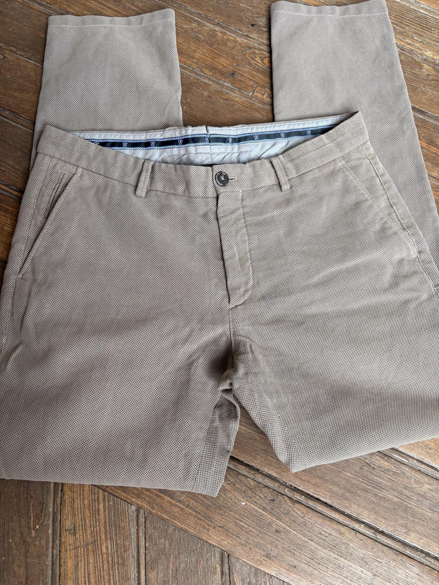 Massimo Dutti beige trousers, cotton feel, slim fit, button closure with zip fly, minimalist chic, US L, versatile casual