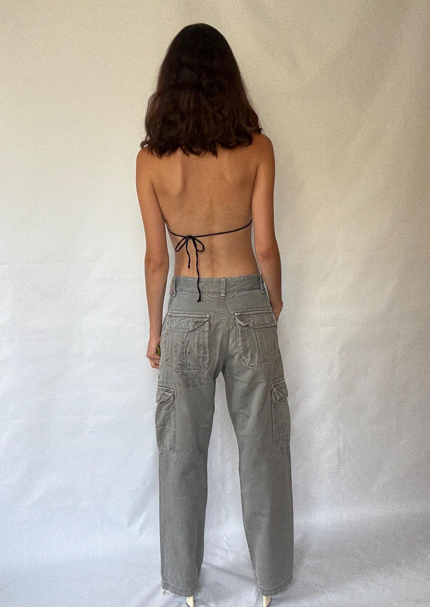 XDYE grey cargo pants, 100% cotton, relaxed fit, zipper closure, multiple pockets, casual streetwear, Kurt Cobain, US L, outdoor adventure