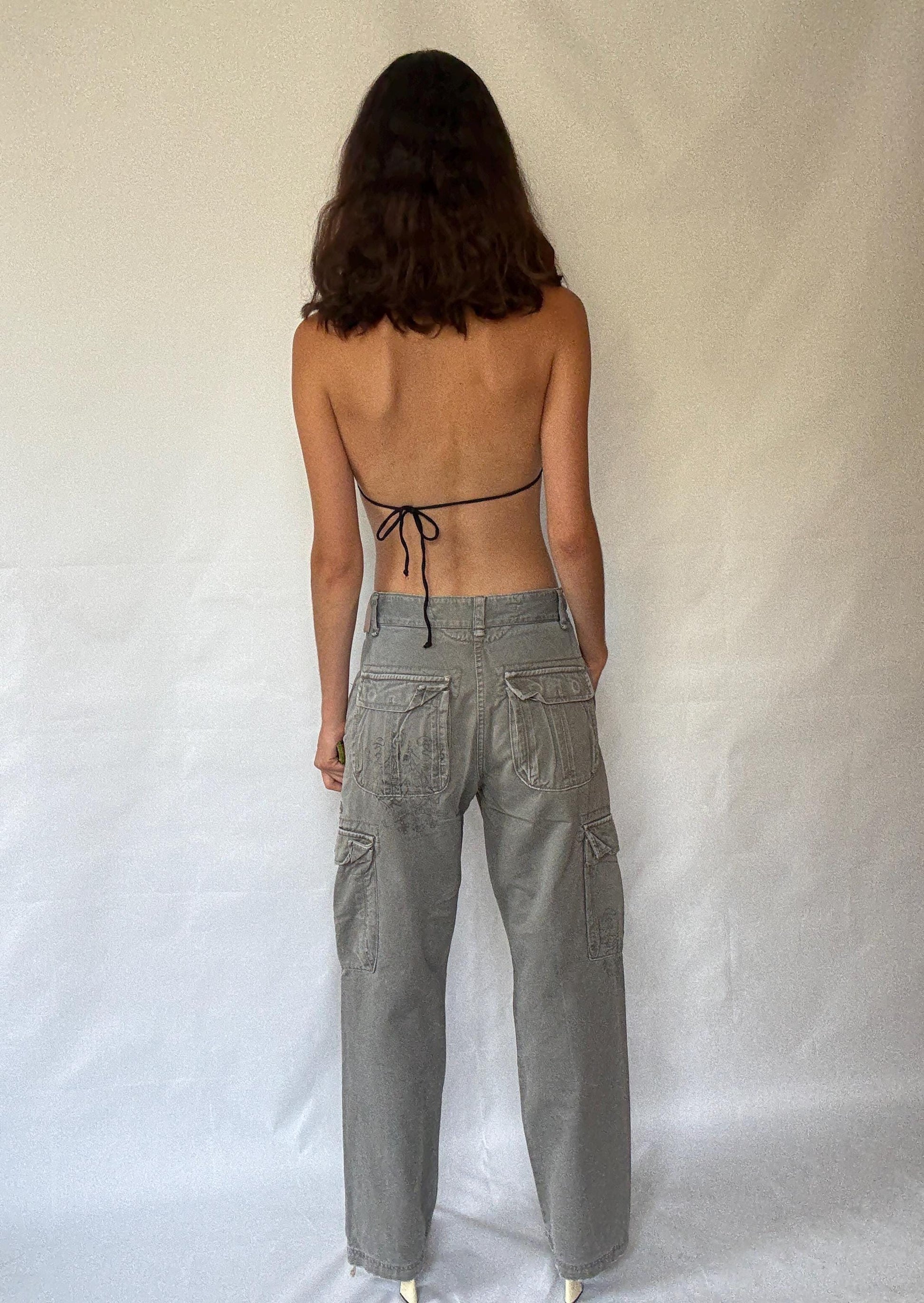 XDYE grey cargo pants, 100% cotton, relaxed fit, zipper closure, multiple pockets, casual streetwear, Kurt Cobain, US L, outdoor adventure