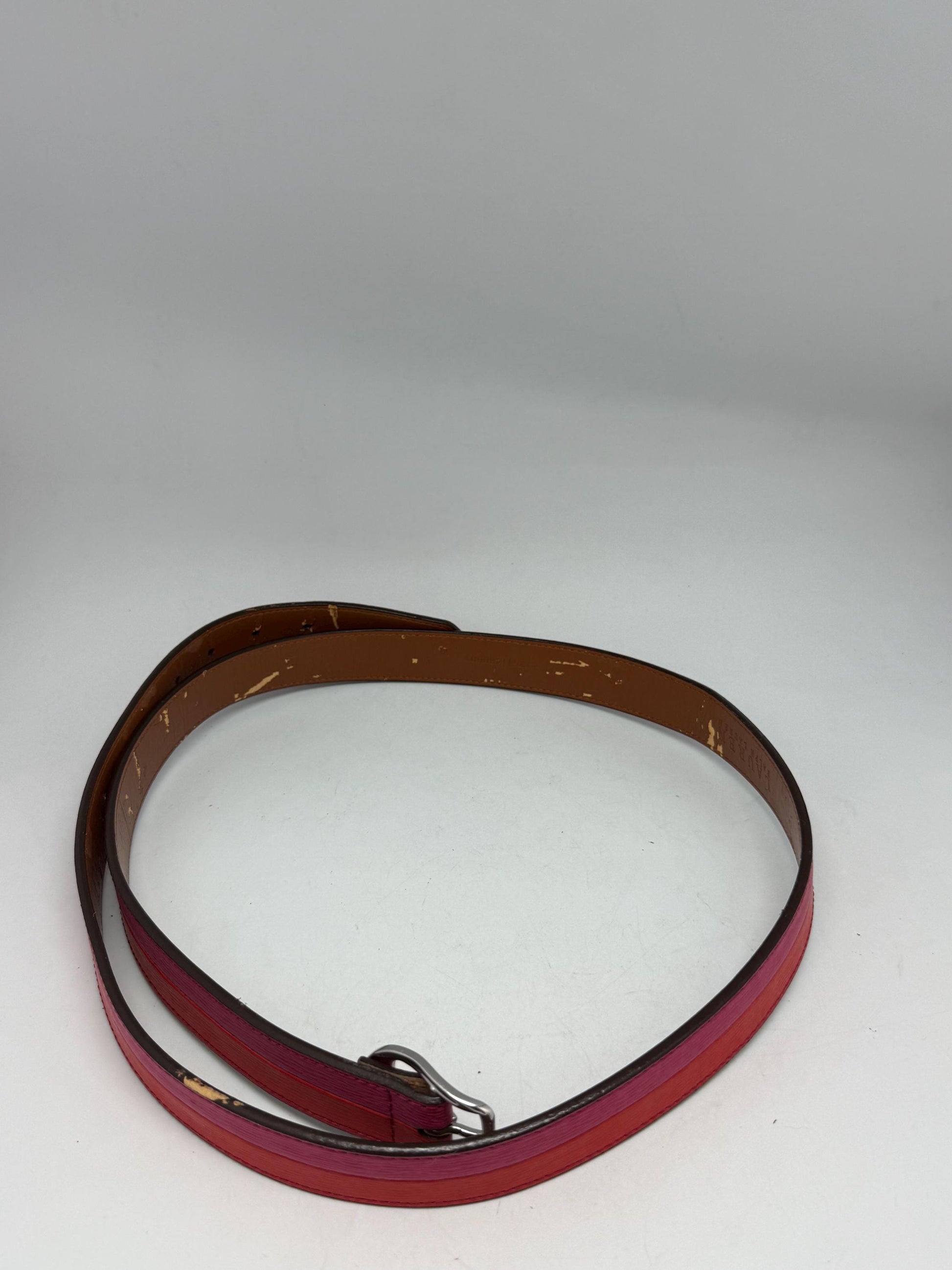 Ralph Lauren red pink leather belt, genuine leather, textured finish, silver metal buckle, branded logo detail, modern streetwear chic