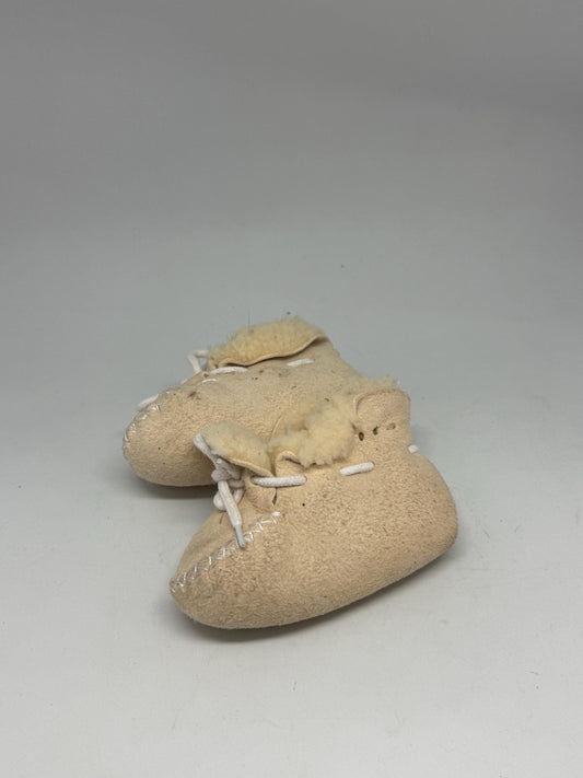 Vintage baby booties, sheep wool and leather, lace, up detail, cozy shearling interior, cottagecore aesthetic, US 0-6 months