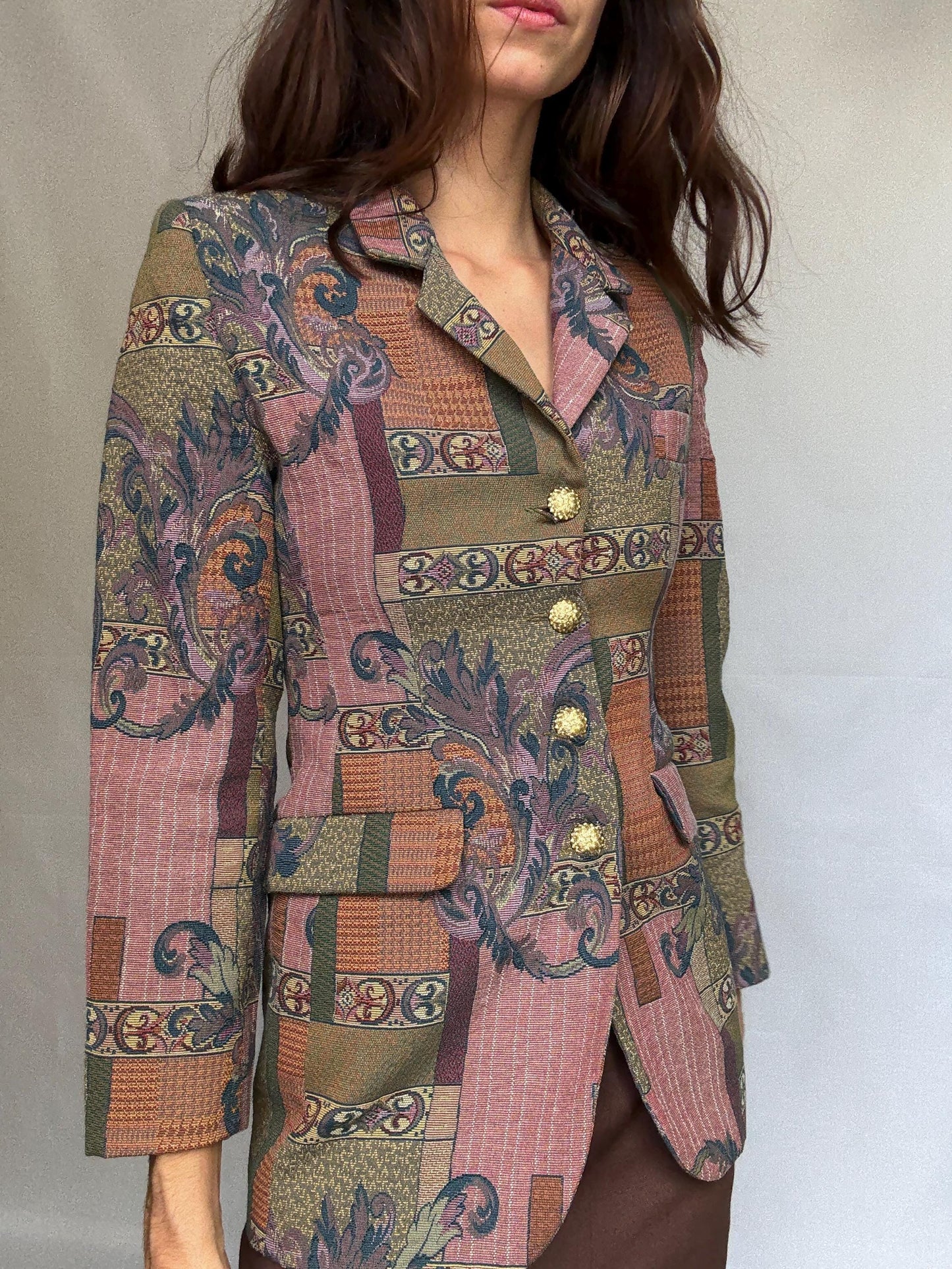 Vintage tapestry blazer, tailored fit, decorative gold buttons, baroque motifs, bohemian eclectic style, US XS, formal unique