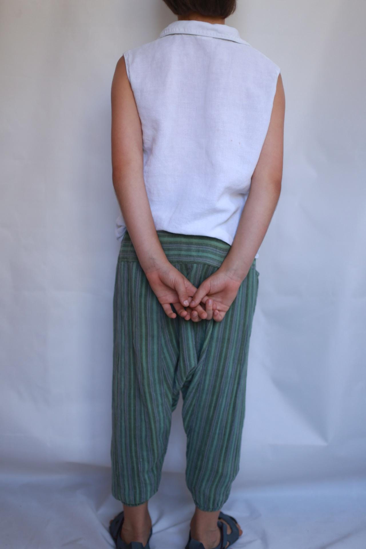 Children's green striped hippy pants, cotton, relaxed fit, elastic waistband with drawstring, retro 70s, US XXL Kids, casual playtime