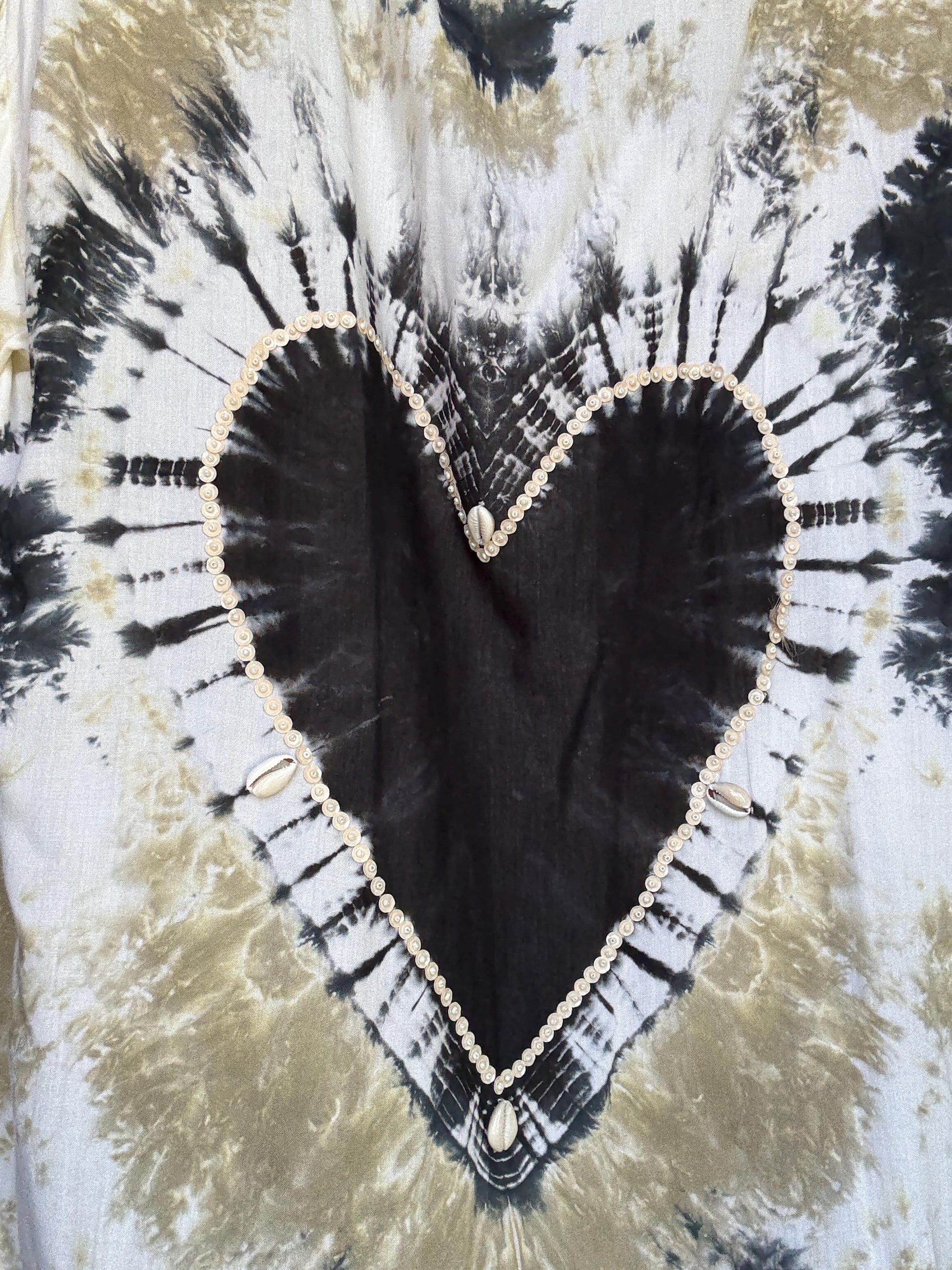 Mele Beach tie dye kimono robe, bohemian festival outfit , One size beach resort wear