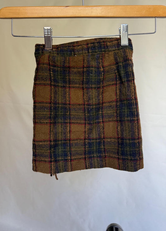 Donaldson plaid children's skirt, wool, line fit, fringe edges, embroidered cartoon detail, US XS, rustic play outfit, made in Belgium