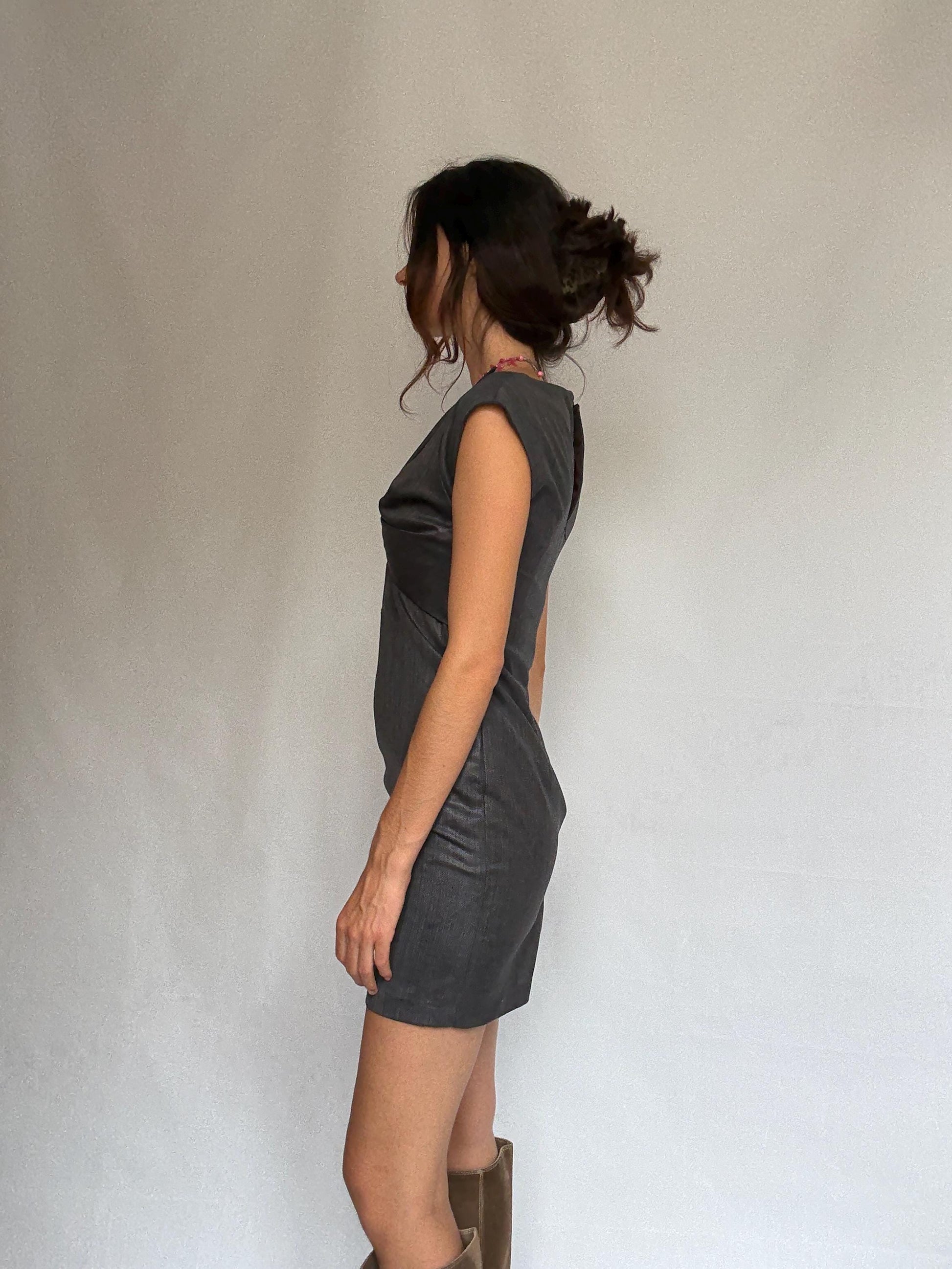 Paul & Joe Sister charcoal wool dress, fitted silhouette, front knot detail, elegant Rooney Mara vibe, US S, office evening wear