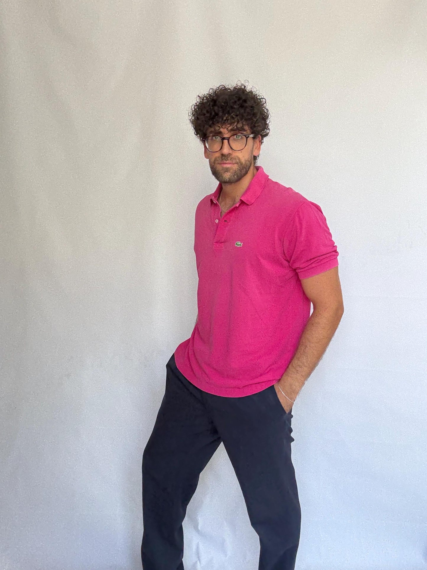 Vintage Lacoste pink polo shirt, 100% cotton, classic fit, buttoned placket, crocodile logo detail, preppy Carolyn bessette, kennedy, US L