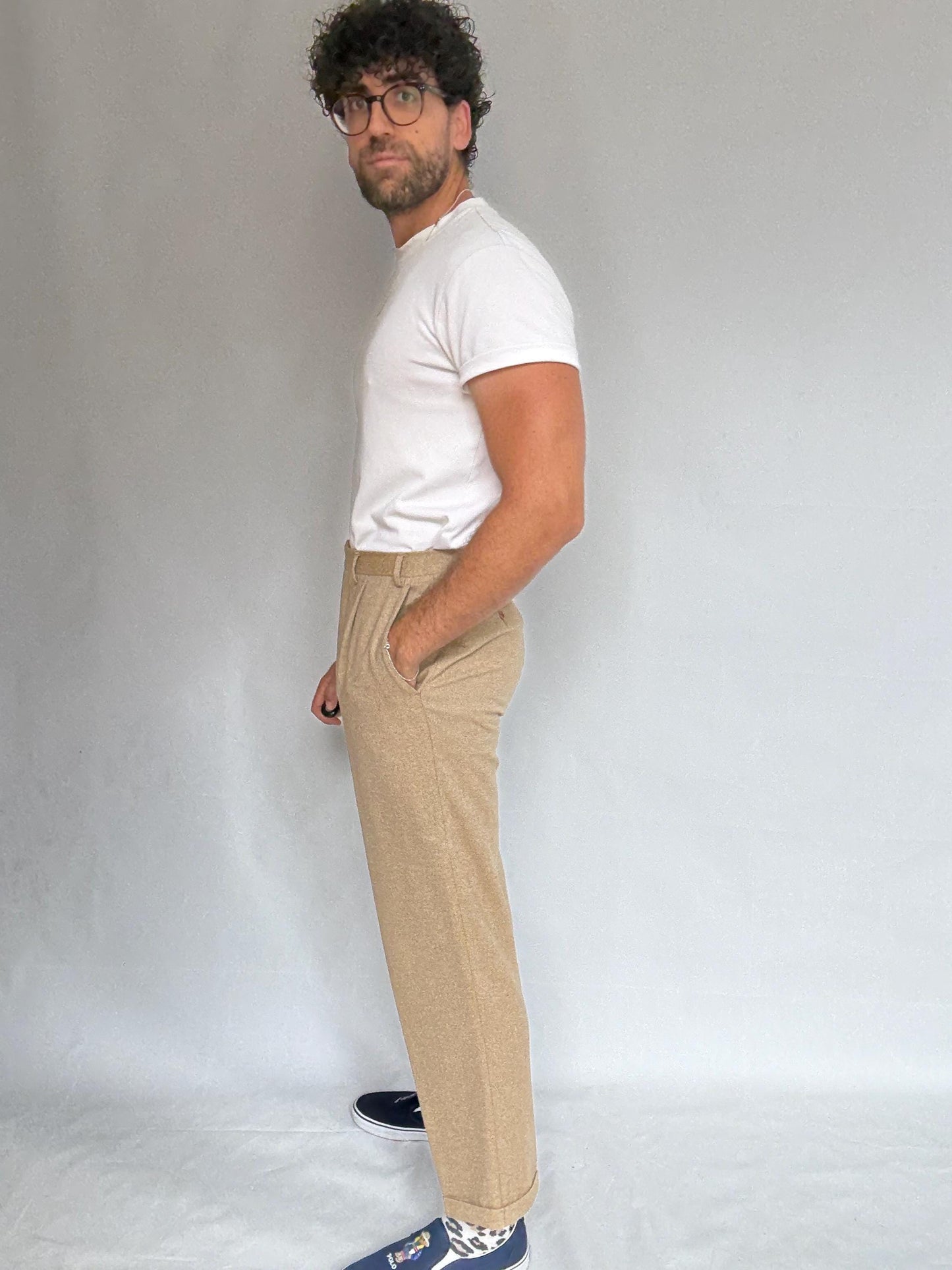 Vintage Canali tan trousers, 100% pure new wool, classic tapered fit, made in italy, Woolmark certified, old money, US L, formal wear,zipper