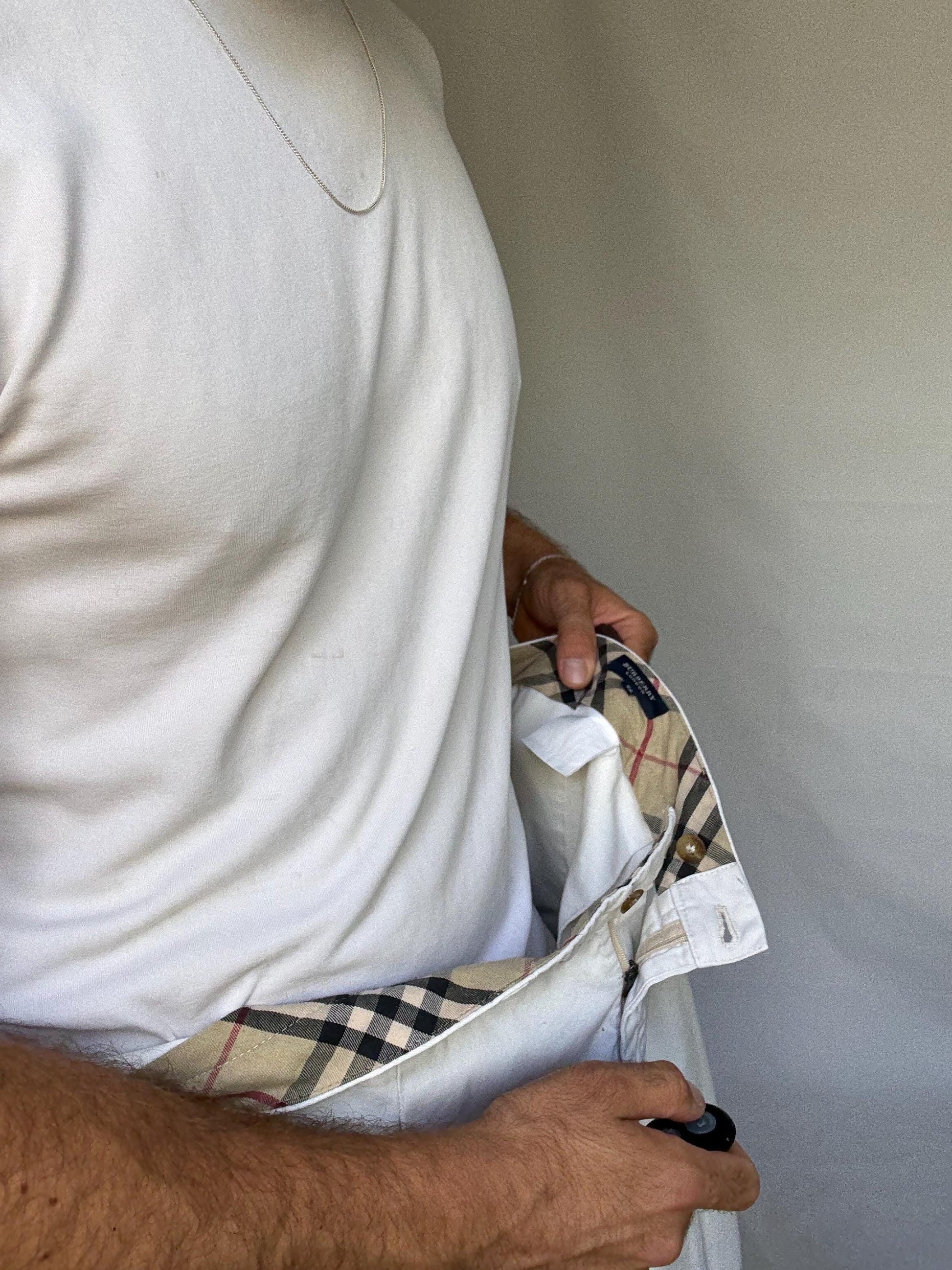 Burberry London white pants, cotton, relaxed straight leg, high waist, plaid lining detail, elegant Carolyn bessette, kennedy, 3XL (XXXL).