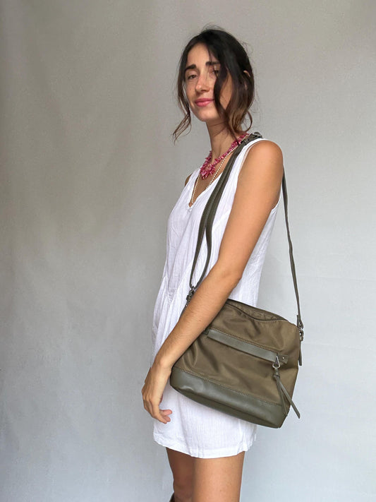 Spanish design moss green shoulder bag, zippered compartments, streetwear urban style, casual crossbody bag, Everyday shoulder bag