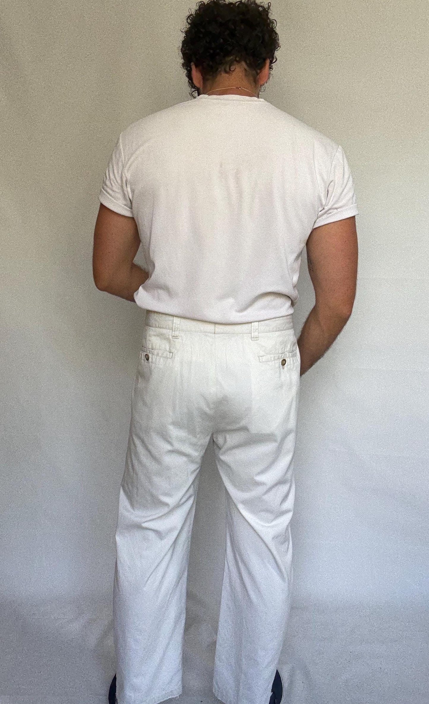 Burberry London white pants, cotton, relaxed straight leg, high waist, plaid lining detail, elegant Carolyn bessette, kennedy, 3XL (XXXL).