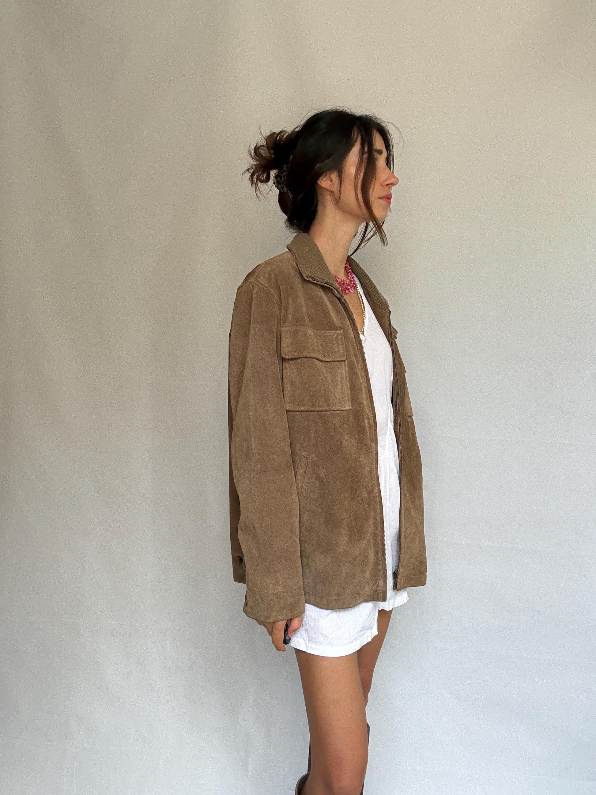 Vintage taupe suede jacket, genuine leather, relaxed fit, zipper closure, chest pockets, retro 90s style, unisex, US XL, casual streetwear