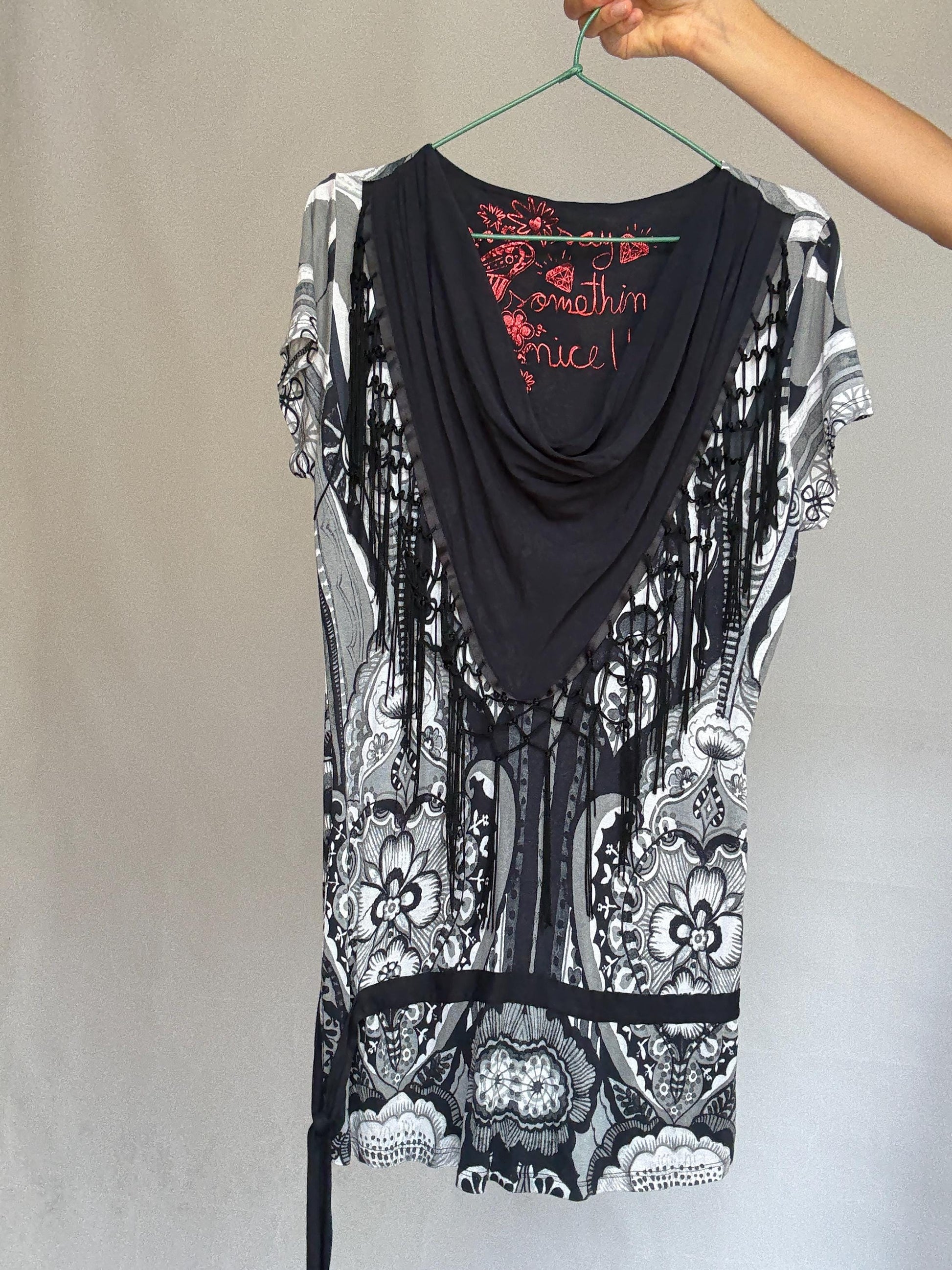 Desigual black white gray patterned blouse, cotton feel, relaxed fit, fringed scarf, bohemian artistic, US XL, casual versatile