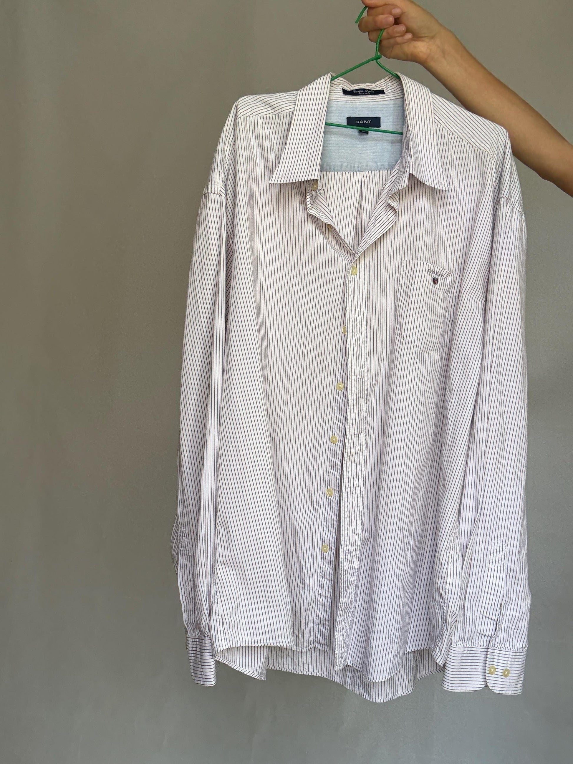 GANT white pinstripe shirt, 100% cotton, regular fit, button, up with logo pocket, preppy Meghan Markle style, US XXL, casual campus wear