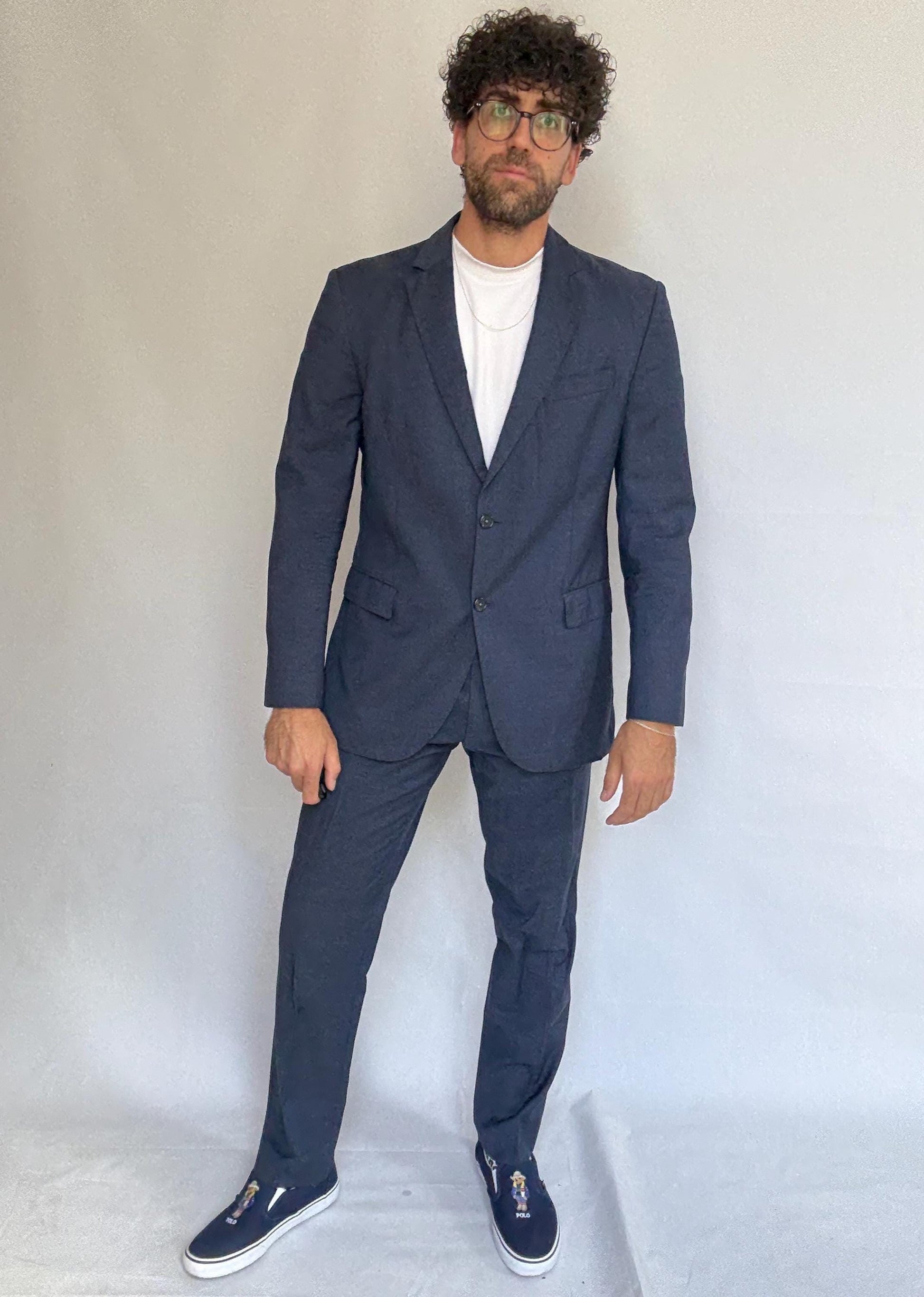 Purificacion Garcia dark blue men suit, pure new wool, tailored fit, 3 inside pockets, elegant formal, US XL, business or special occasion