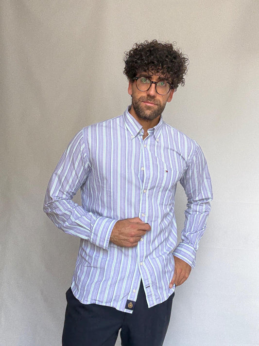 Tommy Hilfiger blue striped button, up shirt, cotton feel, relaxed fit, button front, classic stripe pattern, retro 80s, US XL
