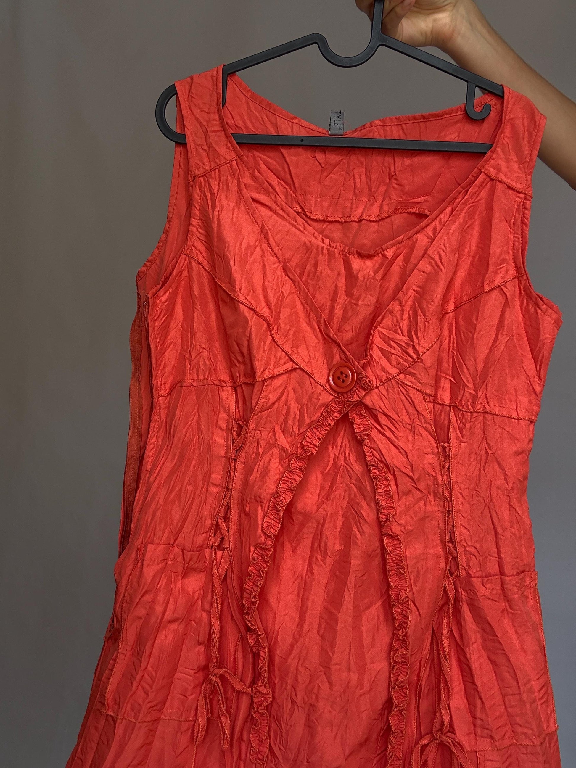 Vintage warm orange dress, cotton feel, alternative fit, side zipper, crinkled texture, bohemian casual vibe daywear, US Size L,