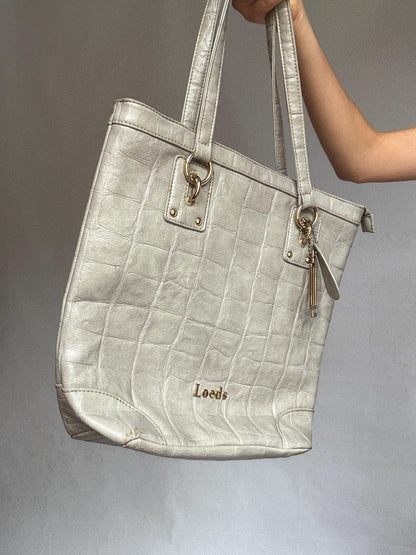 Light Grey Leather Tote Bag — additional view 5