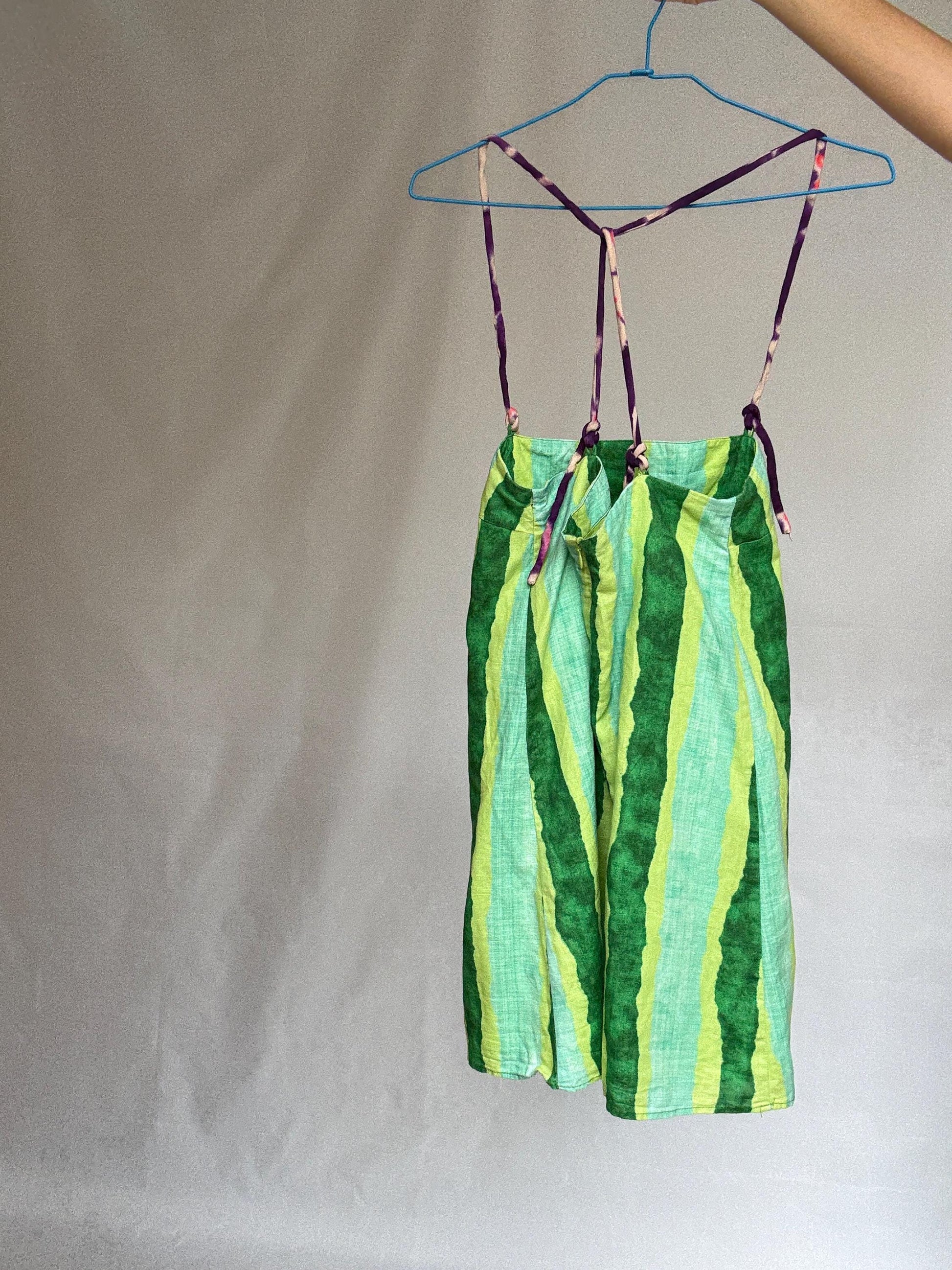 Colorful halter romper, cotton feel, relaxed fit, back zipper, watercolor stripe, retro 90s Ashley Tisdale, US S, beach casual wear