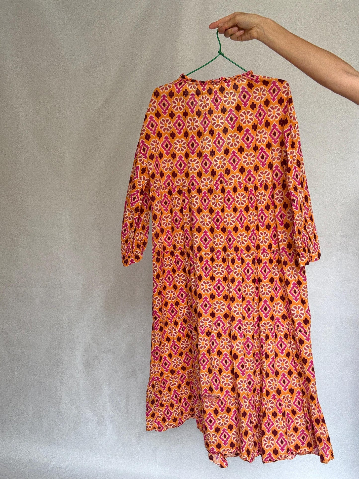 Vintage orange floral geometric dress, 100% cotton, relaxed fit, v, neck with tie detail, tiered design, bohemian casual, US XL