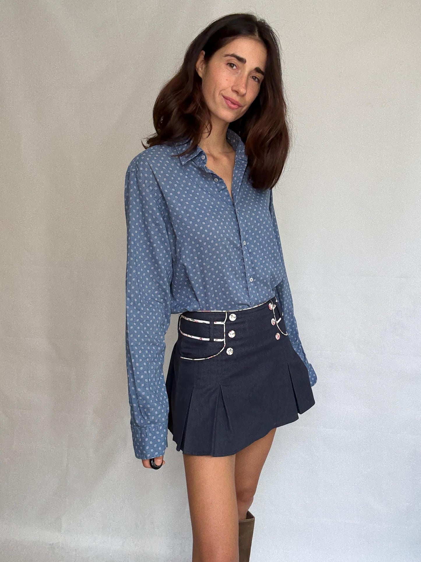 Massimo Dutti blue patterned shirt, cotton feel, classic fit, button, up front, buttoned cuffs, minimalist Zendaya, US L, office casual