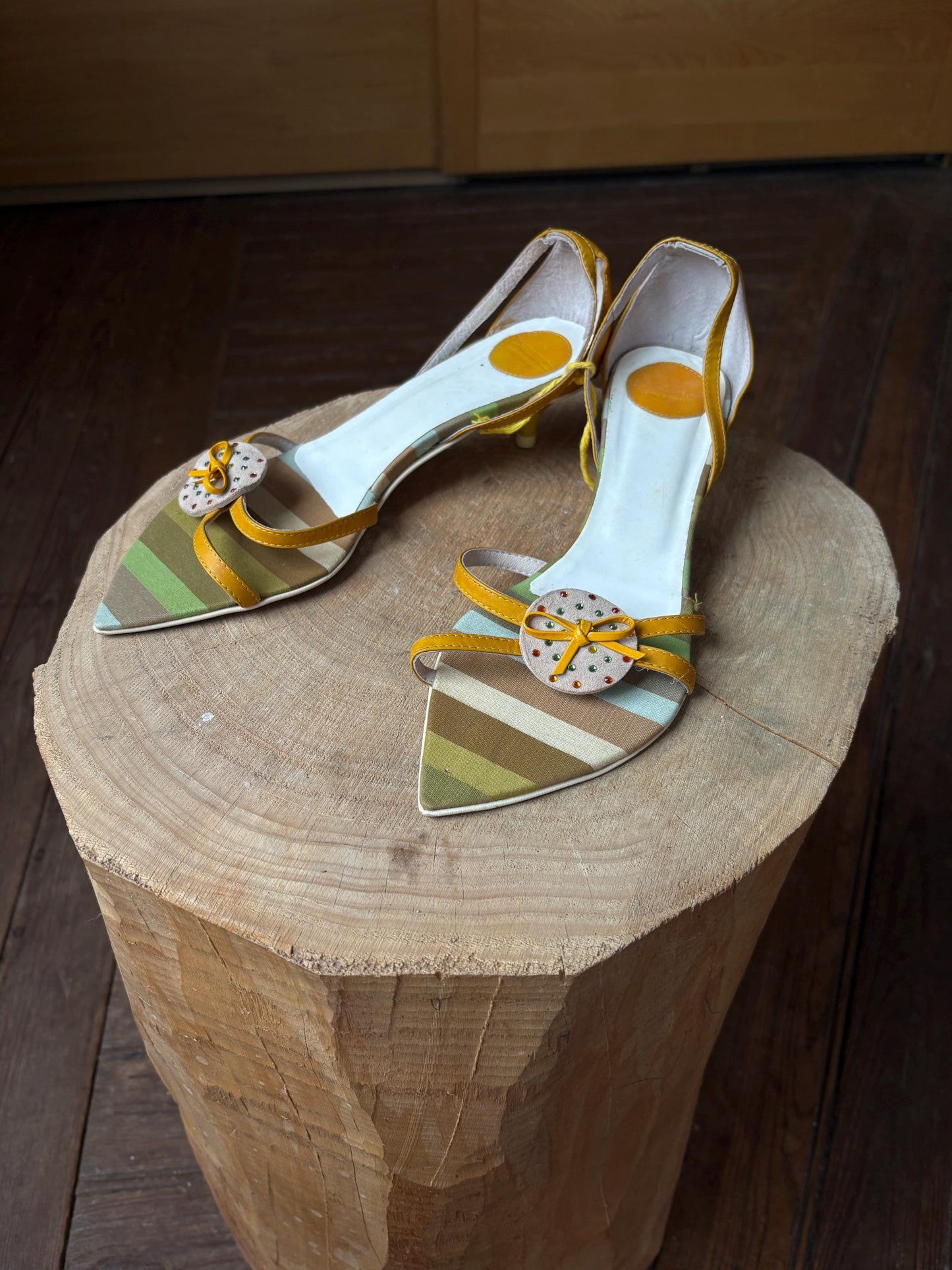 Vintage Paco Herrero yellow heels – striped Y2K mini sandals with bow & rhinestone detail, EU 39, playful retro aesthetic, 4cm heel