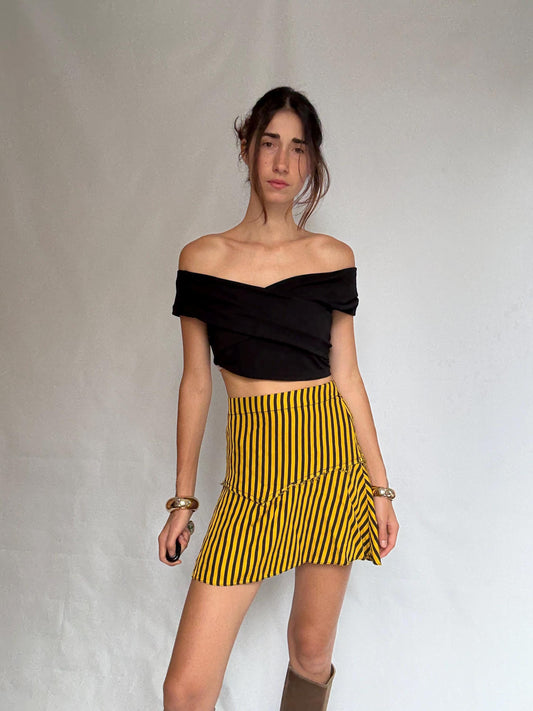 Vintage playful black and yellow striped skirt, high waist fit, asymmetrical hem, retro_90s, US S, streetwear vibe