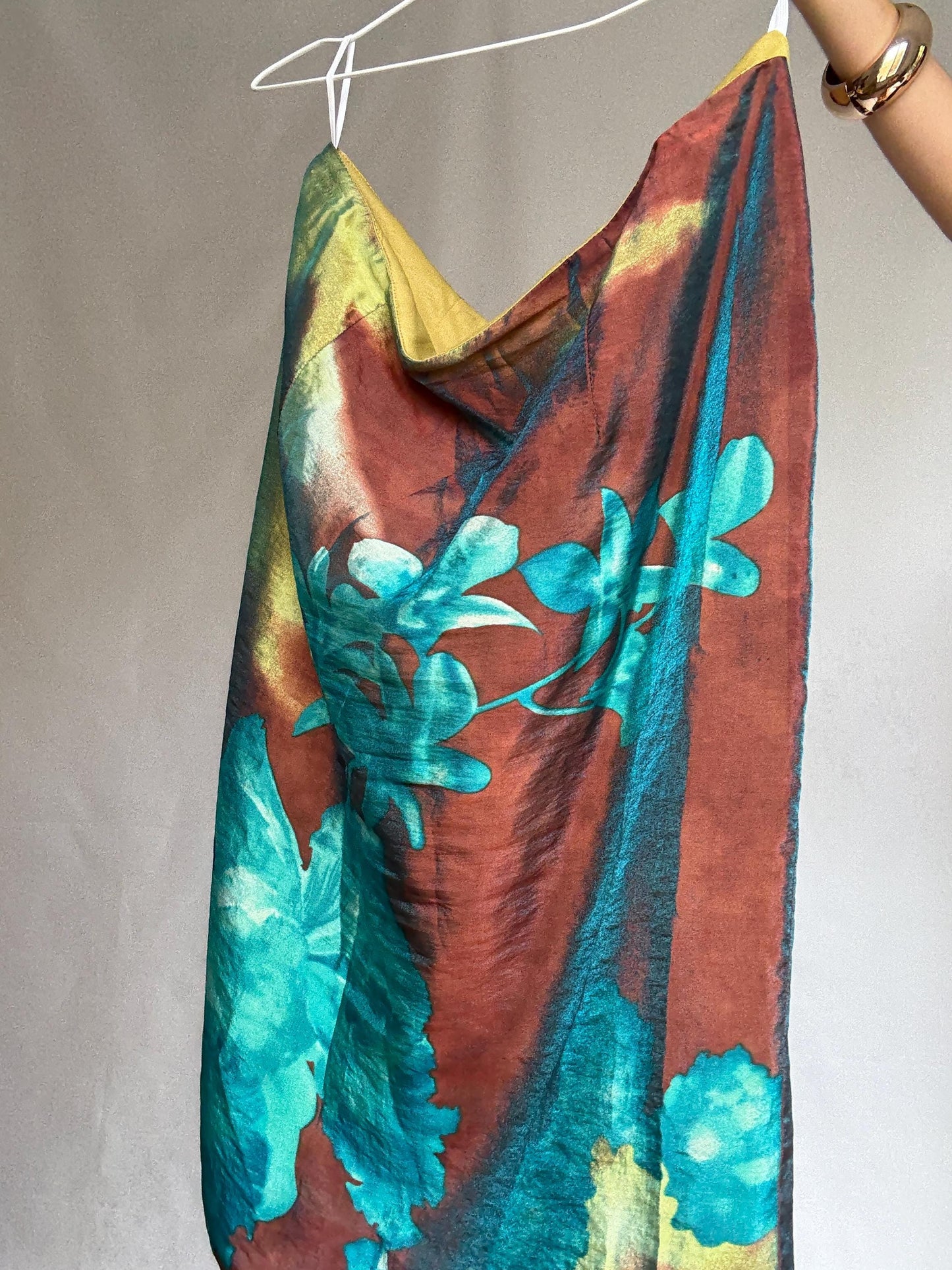 Vintage abstract floral skirt, silky feel, straight cut, colorful print, artistic flair, vintage 90s, US L, evening statement piece