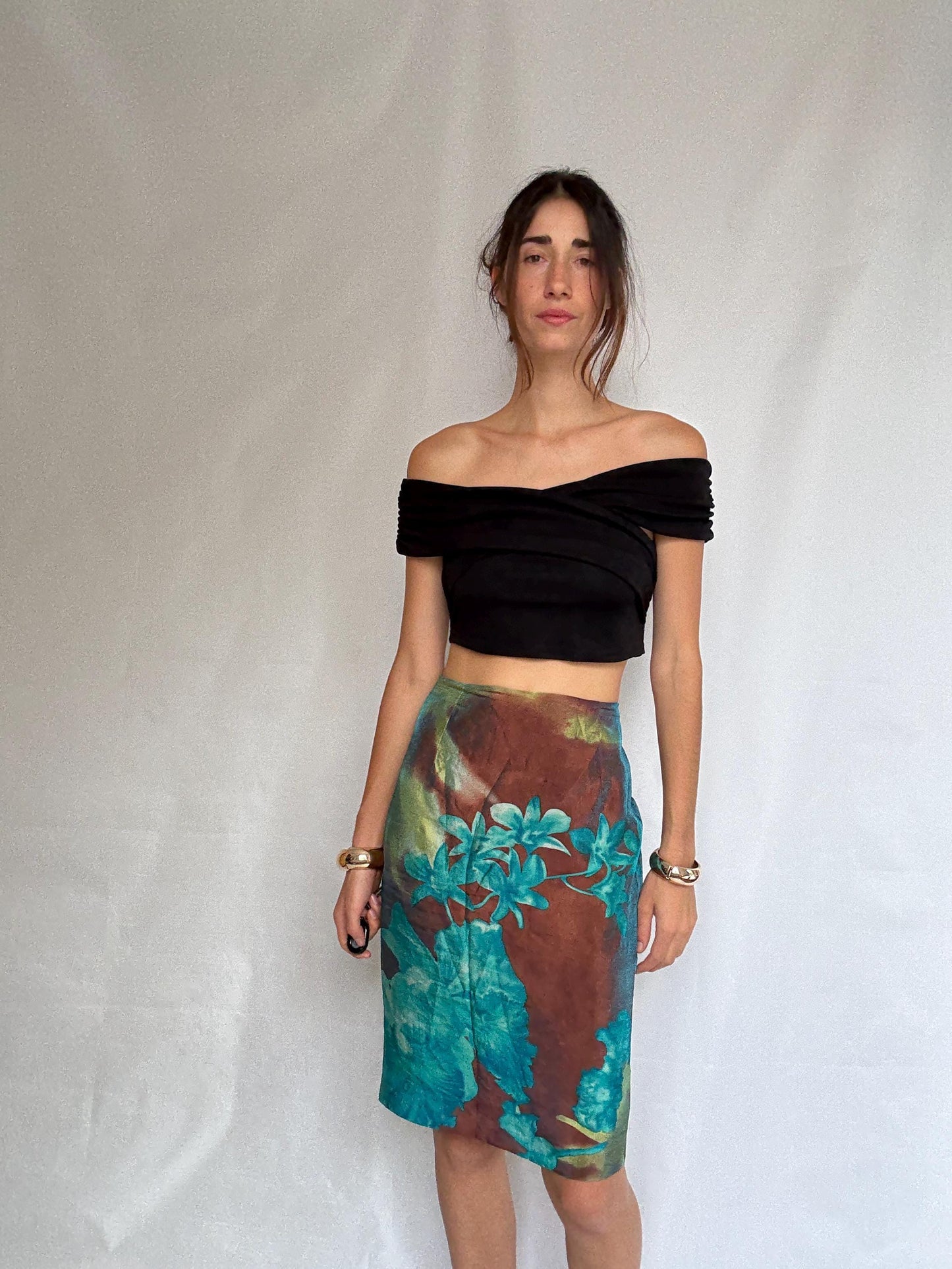 Vintage abstract floral skirt, silky feel, straight cut, colorful print, artistic flair, vintage 90s, US L, evening statement piece