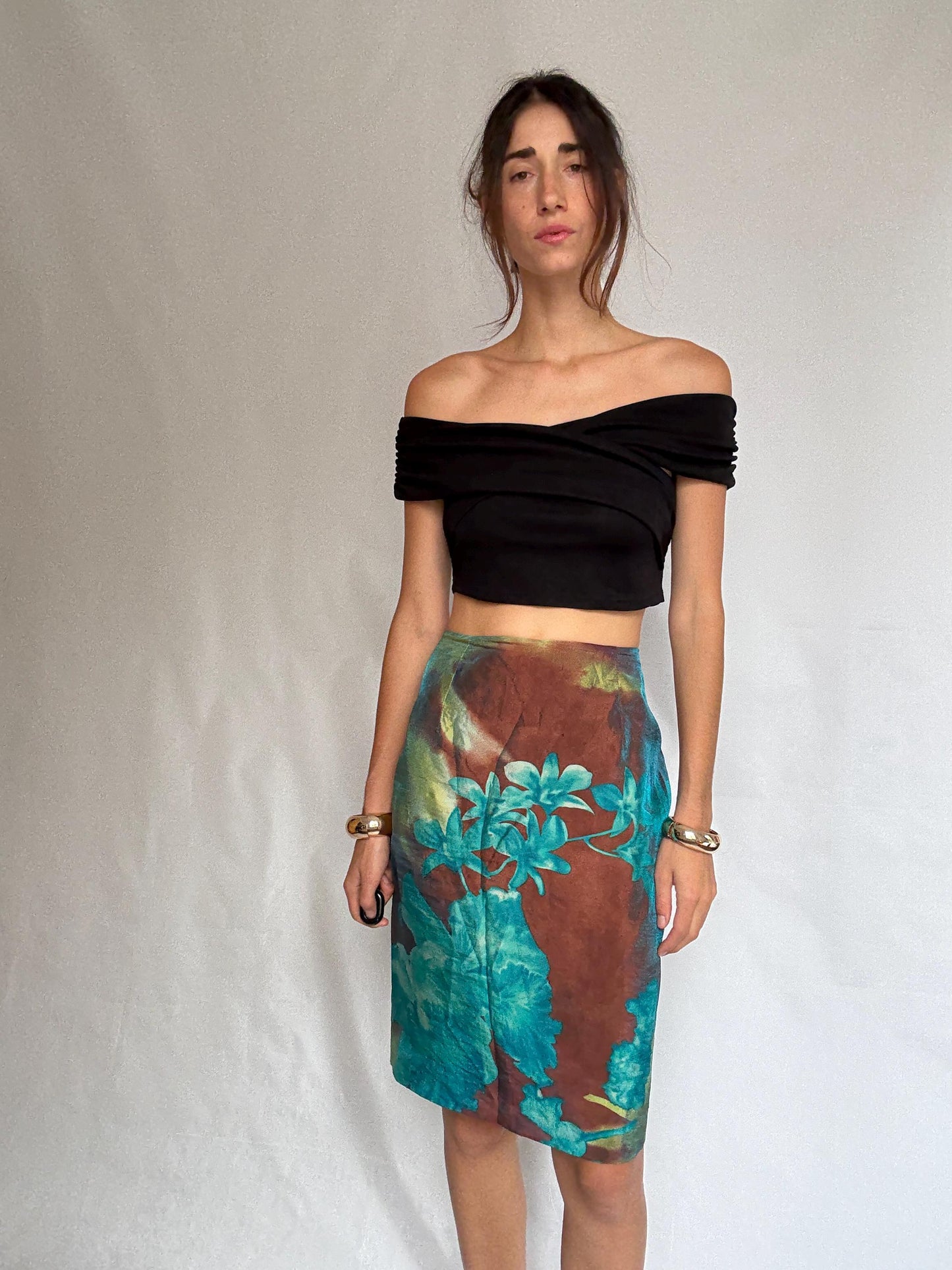 Vintage abstract floral skirt, silky feel, straight cut, colorful print, artistic flair, vintage 90s, US L, evening statement piece