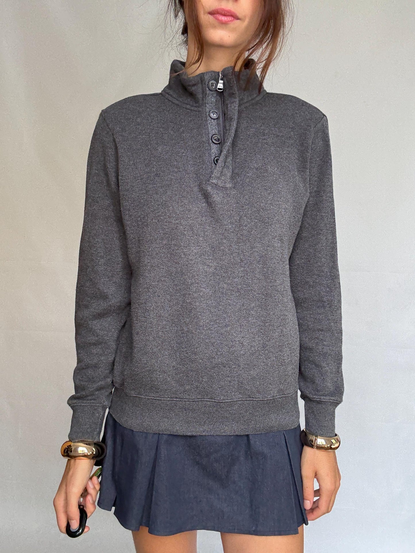 Dark gray McGregor pullover sweatshirt, cotton, classic fit, high button, up collar, ribbed cuffs and hem, casual, US M, streetwear