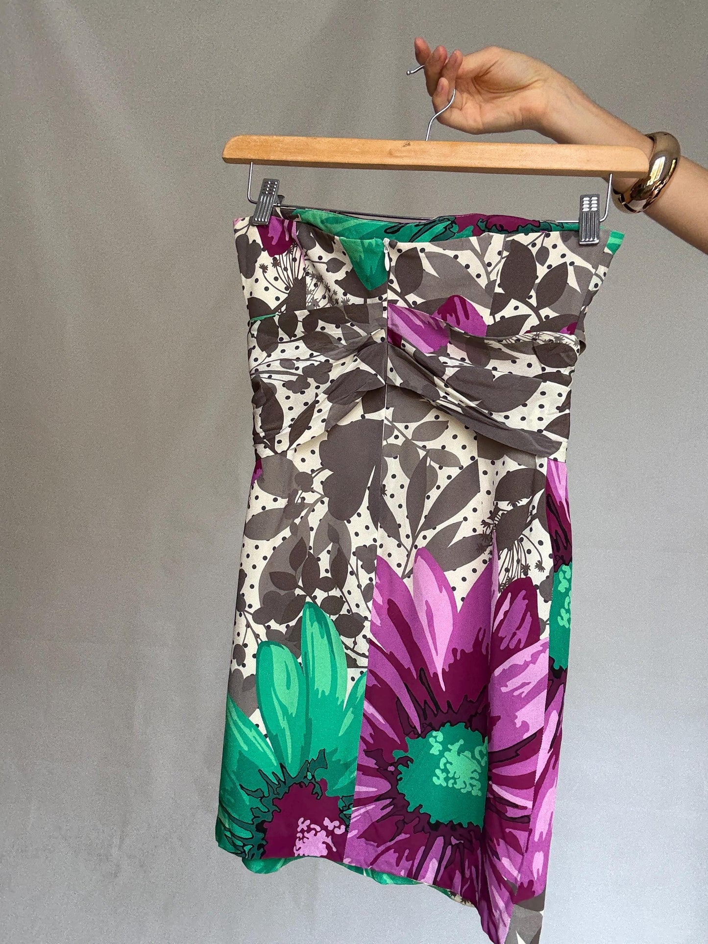 Paul & Joe Sister vibrant floral strapless dress, silk exterior, form, fitting silhouette, bold floral print, US L, chic summer style