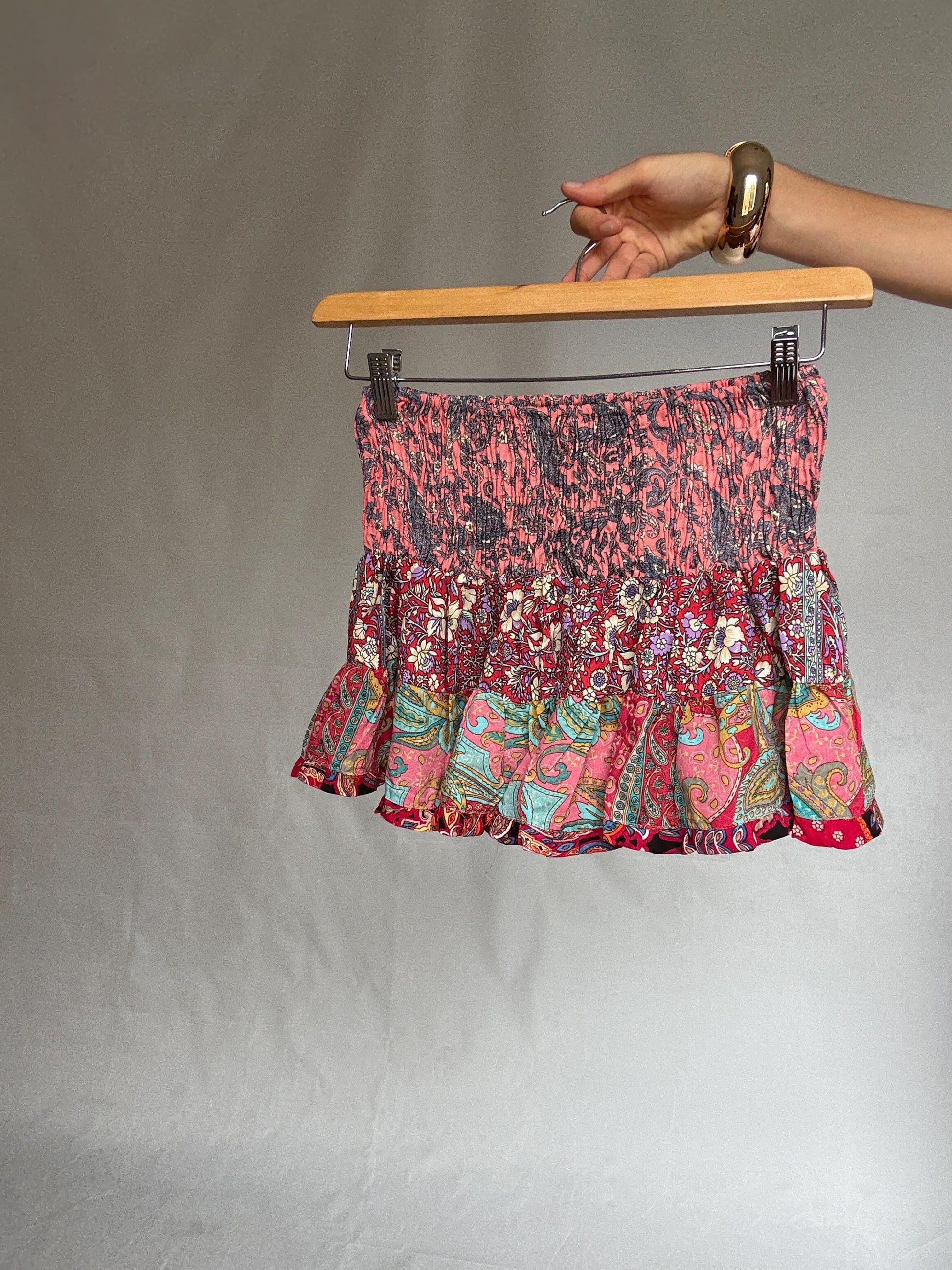 Bohemian patchwork sindia skirt, silk blend feel, high waist smocked band, tiered ruffle hem, bohemian festival vibe, US S, casual summer