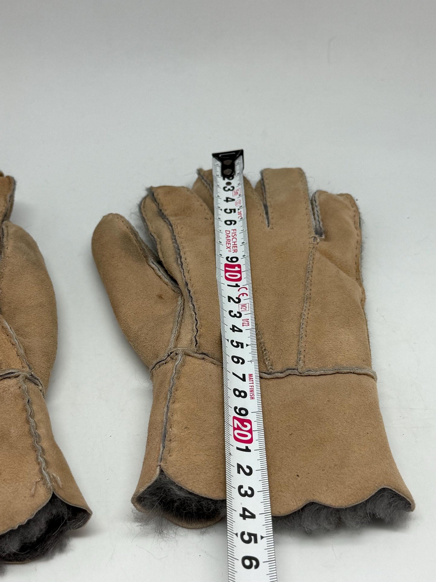 Vintage light brown leather gloves, genuine leather, plush lining exposed, classic stitching detail, retro 70s, US XL, winter warmth