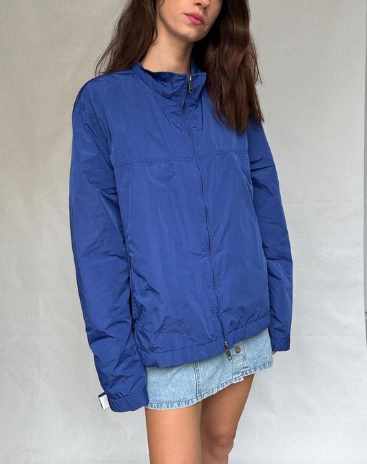 Burberry London blue windjacket, polyester with cotton lining, relaxed fit, raincoat style, elegant modern vibe, US L,