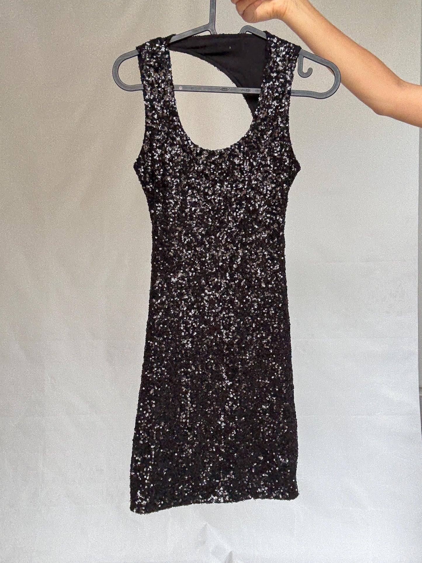 Sexy Black sequin mini dress with open back, Festive fitted hourglass figure silhouette, Assymetrical sparkly detail, y2k party glamour