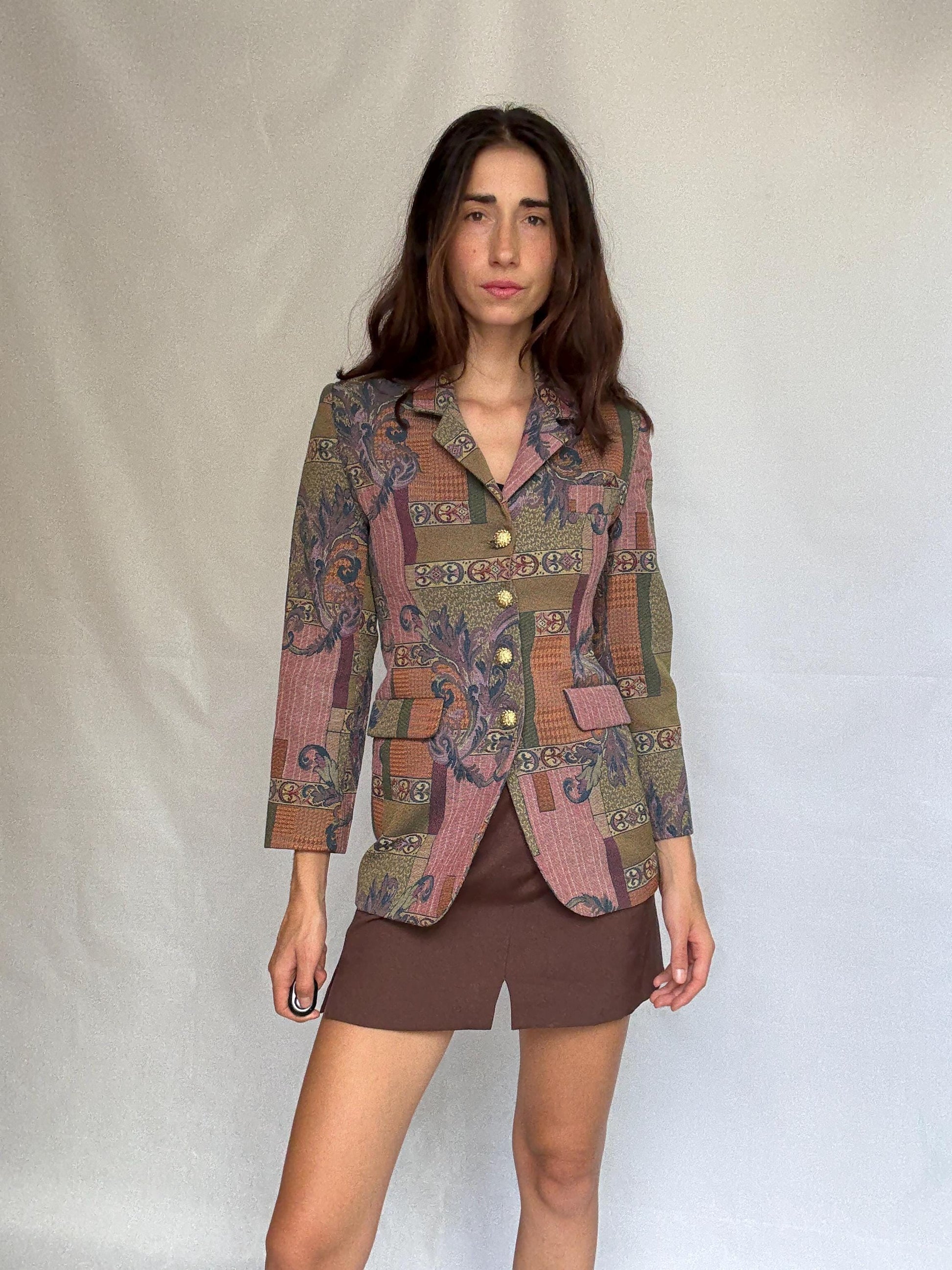 Vintage tapestry blazer, tailored fit, decorative gold buttons, baroque motifs, bohemian eclectic style, US XS, formal unique