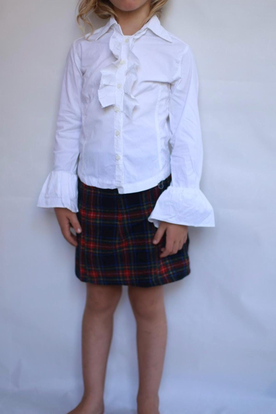 Vintage plaid wool blend skirt, classic fit, subtle pleated details, vintage casual, EU 122, school uniform vibe