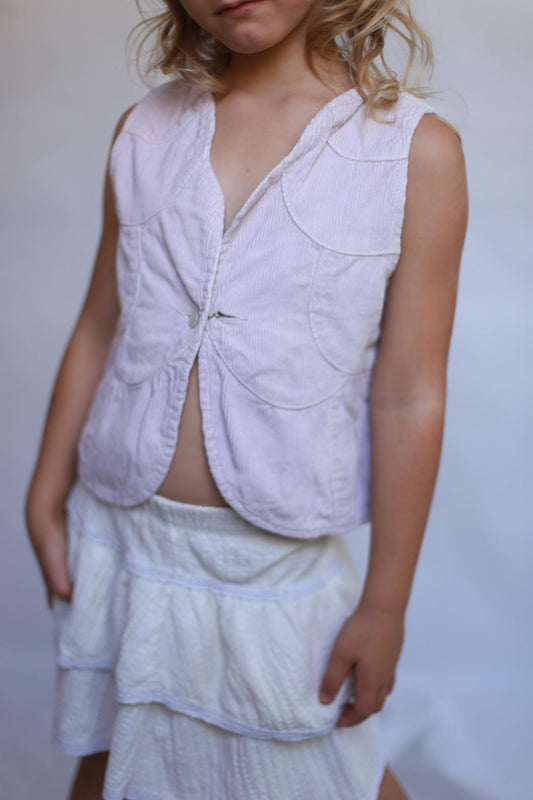 Lavender corduroy vest, tailored fit, scalloped edge, casual elegance, US 6 (kids), versatile layering piece