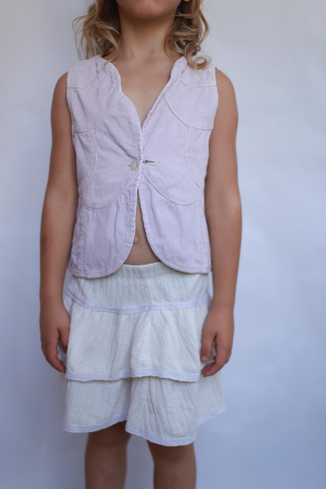 Lavender corduroy vest, tailored fit, scalloped edge, casual elegance, US 6 (kids), versatile layering piece