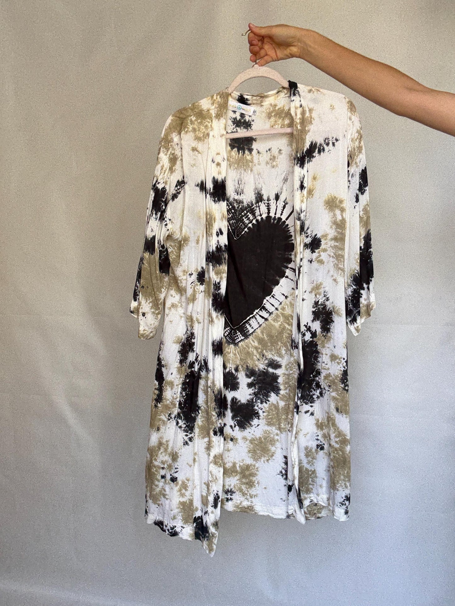 Mele Beach tie dye kimono robe, bohemian festival outfit , One size beach resort wear