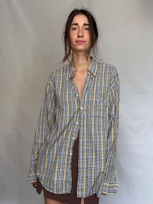 Lacoste plaid button up shirt, cotton, relaxed fit, classic collar, chest pocket, casual vintage vibe, US XL, everyday wear