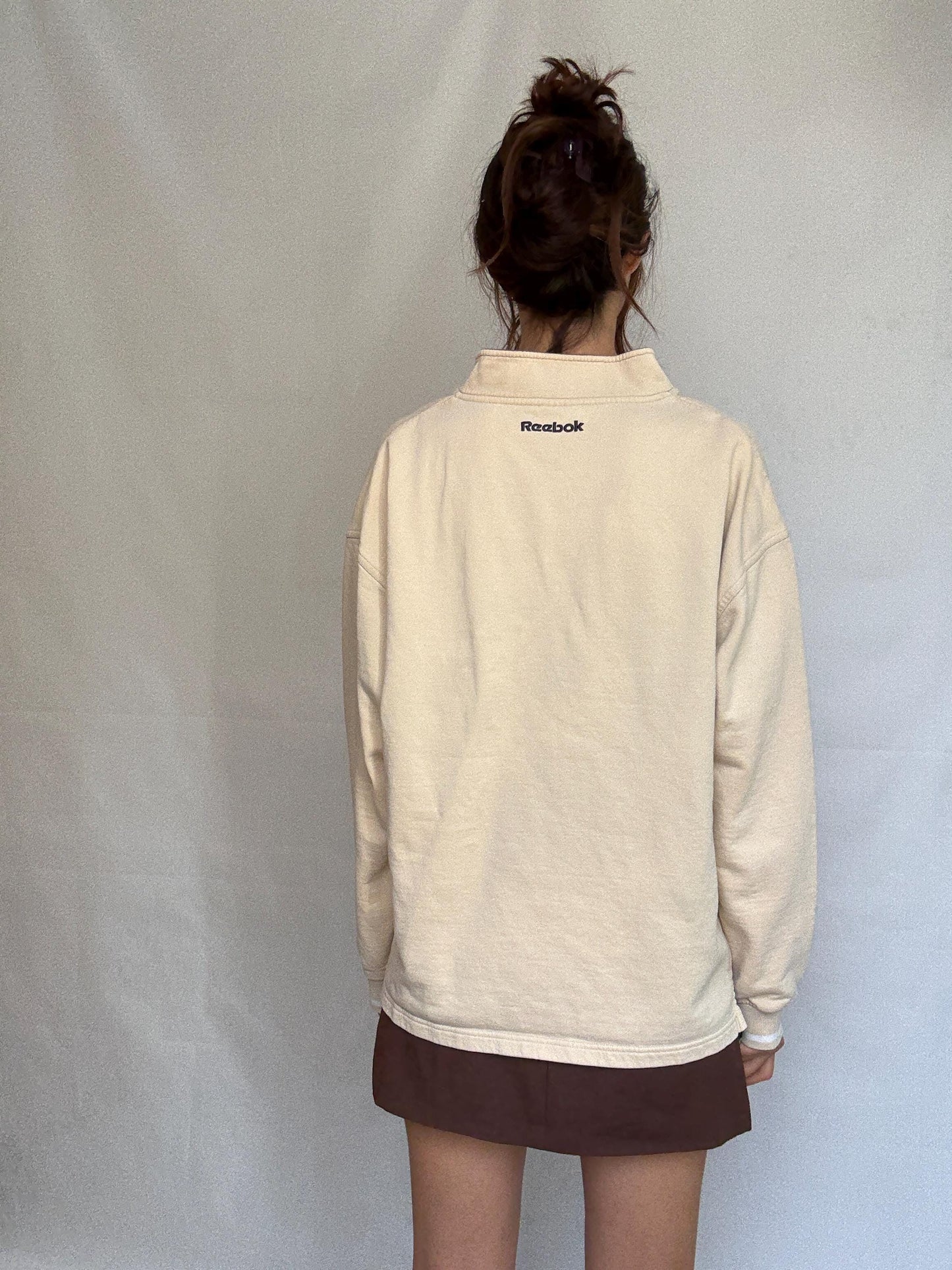 Reebok beige jumper, 100% cotton, loose oversized fit, embroidered logo, casual sporty, US XL, streetwear relaxed vibe
