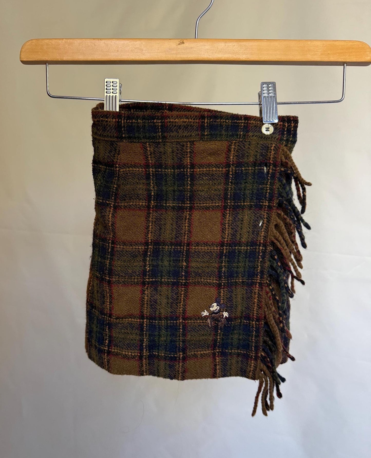 Donaldson plaid children's skirt, wool, line fit, fringe edges, embroidered cartoon detail, US XS, rustic play outfit, made in Belgium