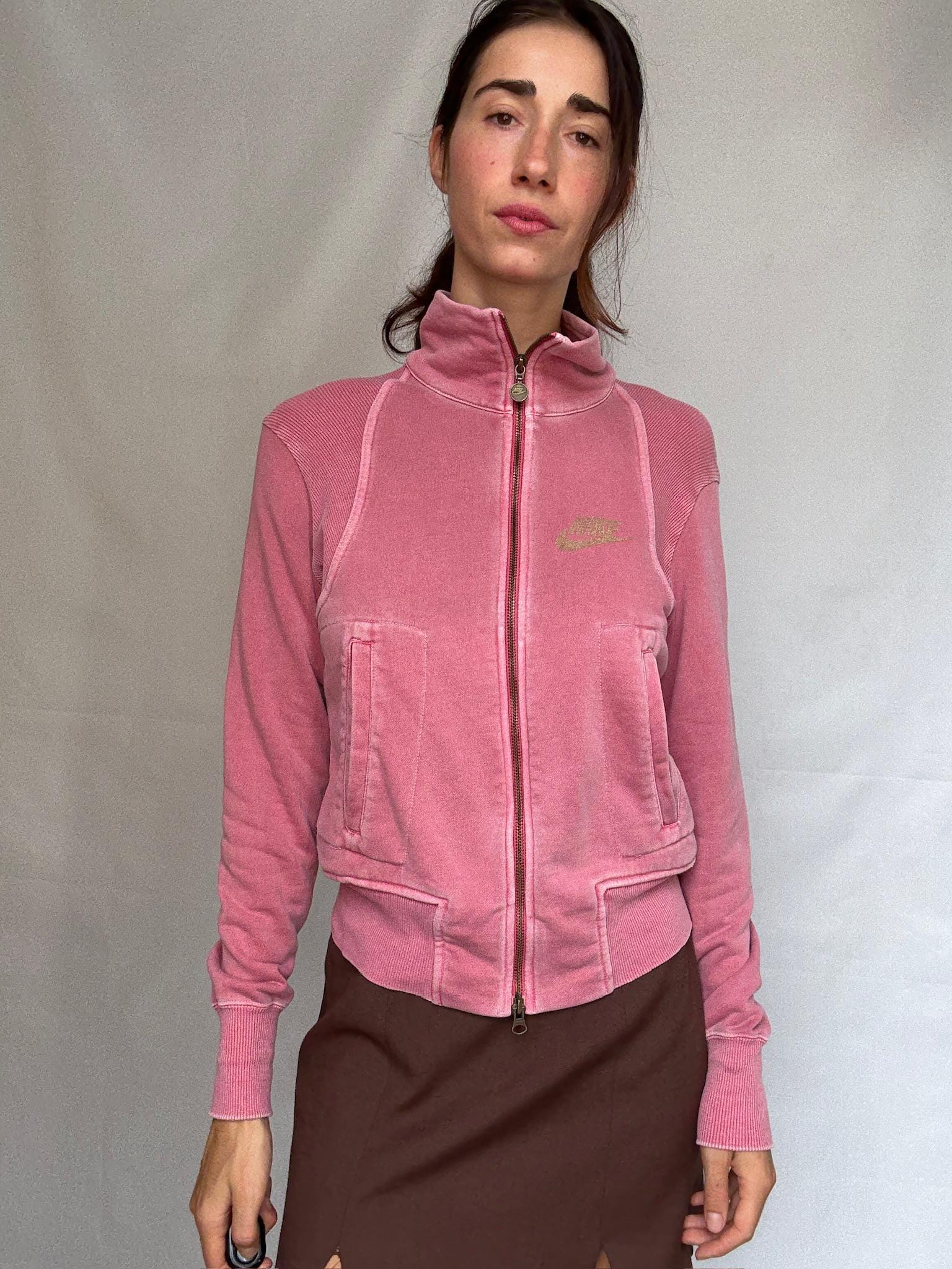 Nike pink zip up vest, cotton sporty fit, girlycasual streetwear, US M, everyday active style